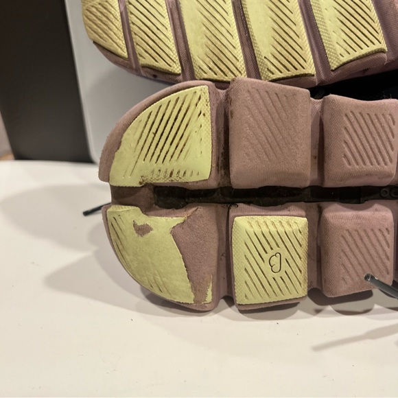 On Cloud X 3 Running Shoe Lightweight Training Midnight/ Heron Womens US 8.5 - Picture 3 of 6